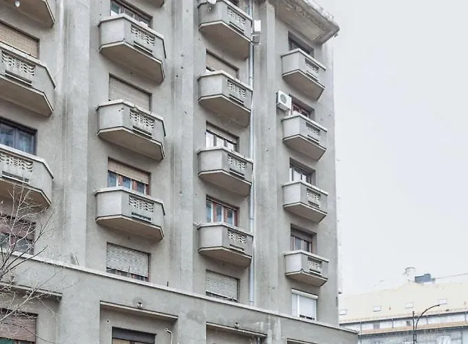 公寓 Wilson Old Roof 布加勒斯特