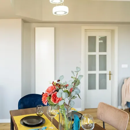 Wilson Old Roof Apartment *