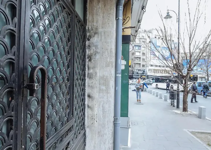 Wilson Old Roof Apartman Bukarest