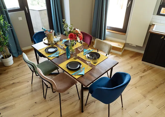 Wilson Old Roof Bucureşti