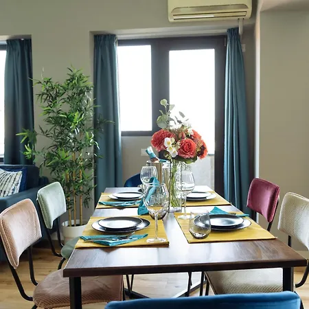 Daire Wilson Old Roof